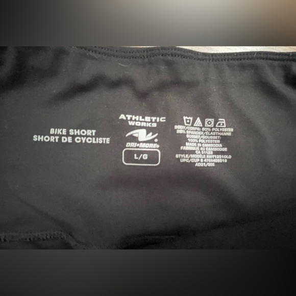 Athletic works size large - Picture 2 of 4